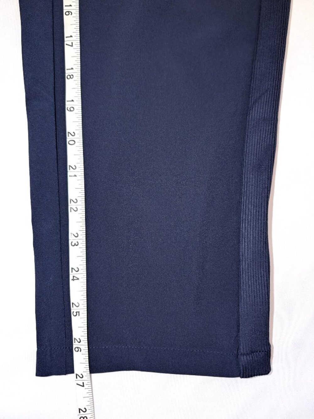 NWT Chico's | Zenergy UPF Rib Mix Ankle Pants Navy Blue Athleisure | Size US 10 - Picture 12 of 13